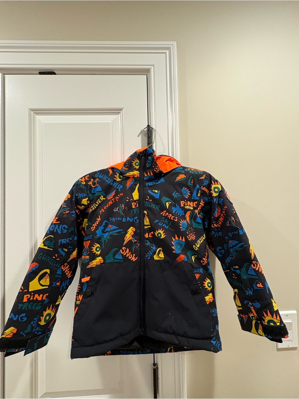 Quicksilver Kids' Winter Ski Jacket (size 4/5)